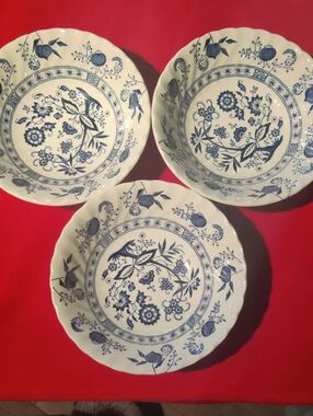 Johnson Brothers Made In England Three Cereal Bowls Flawless Condition....